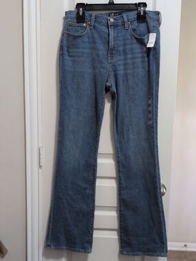 GAP Boot Cut Mid Rise Blue Jeans